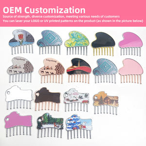 Planche Gua Sha et peigne de massage du cuir chevelu 2-en-1 en acier inoxydable de qualité supérieure, motif lapin personnalisé, outil de beauté - Product Image 6