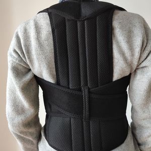 Haltungskorrektur für Männer und Frauen, Rückenstütze mit Lenden- und Schulterstütze, Wirbelsäulen-Ausrichtungsgerät - Product Image 5