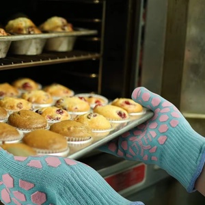 1472 Degrees F Heat Resistant <b>Oven</b> <b>Gloves</b> Safety <b>Gloves</b> for Barbecue - Product Image 4