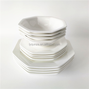 <span class=keywords><strong>Assiette</strong></span> à dîner <span class=keywords><strong>octogonale</strong></span> en céramique <span class=keywords><strong>blanche</strong></span> de 11 pouces, 26 cm, <span class=keywords><strong>assiette</strong></span> carrée <span class=keywords><strong>octogonale</strong></span> pour servir le steak, pour restaurant, vaisselle de table à domicile - Product Image 5