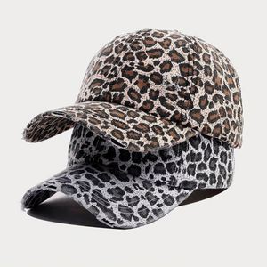 Casquettes de baseball et de sport en coton délavé à 6 panneaux, motif camouflage léopard, style déchiré, vente en gros Chine - Product Image 3