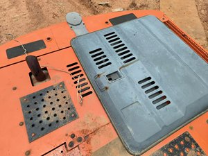 Excavadora de orugas Hitachi ZX200 usada en buen estado Excavadora de segunda mano Hitachi - Product Image 5