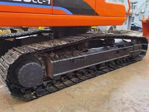 Excavadora Doosan de segunda mano de primera calidad, excavadora de 22 toneladas, tren de rodaje duradero, motor Tier3, excavadora sobre orugas Doosan de alta calidad - Product Image 4