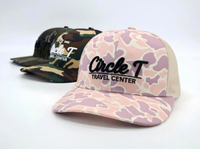 Gorra Trucker Richardson 112 con Camuflaje OEM, Gorras Richardson 256 al por Mayor, Gorras Trucker con Logotipo Personalizado, Bordado 3D y Parche de Cuero
