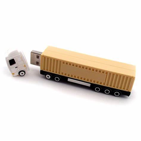 Truck Shape USB Key Chains Cartoon Keyring Usb Key Cover Rubber Pvc Toy Keychain Custom With 3d Characters