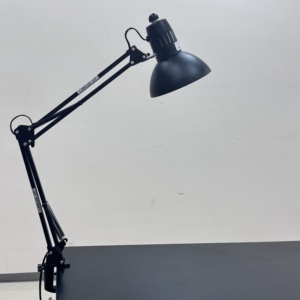 Tùy chỉnh hiện đại <span class=keywords><strong>LED</strong></span> bàn đèn tiết kiệm năng lượng có thể gập lại cạnh giường ngủ Đèn Đọc Sách bảo vệ mắt sắt cơ thể AC điện cho làm việc - Product Image 2