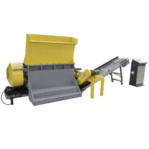 Newly design Wood Pallet Crusher for sale pallet wood chipper with iron magnet to suck nails out