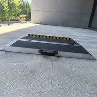 Rampa de Movilidad Plegable de Aluminio de 2 Pies, 600 LBS, Antideslizante, con Asa, Portátil, para Sillas de Ruedas y Scooters, Venta al por Mayor de Fábrica