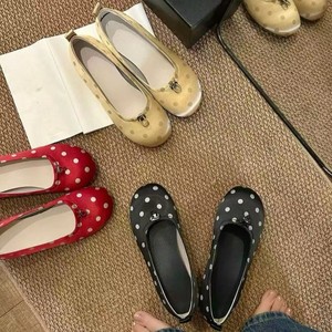 Ballerines compensées 3 cm pour femme, nouvelle collection Printemps-Automne 2026, élégantes et tendance, à bout rond, à pois, à enfiler - Product Image 1