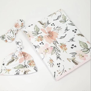 طقم قماط ناعم للأطفال حديثي الولادة من القطن العضوي ، مع ربطة رأس - Product Image 3