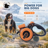Laisse de chien rétractable intelligente tout-en-un en nylon avec sifflet et lumière pour les grands chiens, idéale pour les promenades quotidiennes