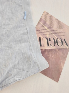 Chất Lượng Cao Của Phụ Nữ 100% Cotton G-<span class=keywords><strong>string</strong></span> Đồ Lót Thoáng Khí Đồng Bằng Màu Dệt Phong Cách Hàng Ngày Với Logo Trên Eo - Product Image 4