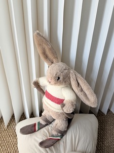 Nouvelle Peluche Lapin Skieur 2026 avec <span class=keywords><strong>Pull</strong></span> Tricoté, Poupée Lapin Doux Beige Abricot à Longues Oreilles <span class=keywords><strong>de</strong></span> 20 cm pour Cadeau d'Hiver - Product Image 4