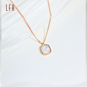 Cangkang alami dekoratif manik-manik liontin perhiasan rantai 18k emas murni kalung kerang au750 emas 18k nyata - Product Image 6