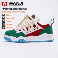 Chaussures décontractées épaisses pour hommes, baskets basses en daim, personnalisables par les fabricants OEM, respirantes, légères, avec semelle extérieure en caoutchouc