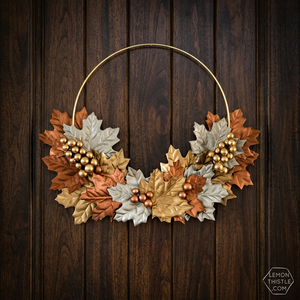 Corona Rústica de Hojas Otoñales con Bayas Metálicas, Flores Decorativas Hechas a Mano, Corona Redonda sin Luces para Acción de Gracias - Product Image 6