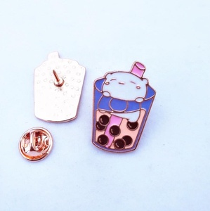 Personalizzato cute cat smalto duro pins, bolla tè al latte distintivo, animale del fumetto boba risvolto pin dell'emblema del distintivo <span class=keywords><strong>giacca</strong></span> promozione accessorio - Product Image 1