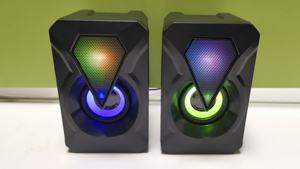 <span class=keywords><strong>Subwoofer</strong></span> USB portátil <span class=keywords><strong>para</strong></span> uso en el hogar, altavoz retroiluminado LED de colores variados RGB <span class=keywords><strong>para</strong></span> tableta y Juegos de ordenador, 2,0 - Product Image 6