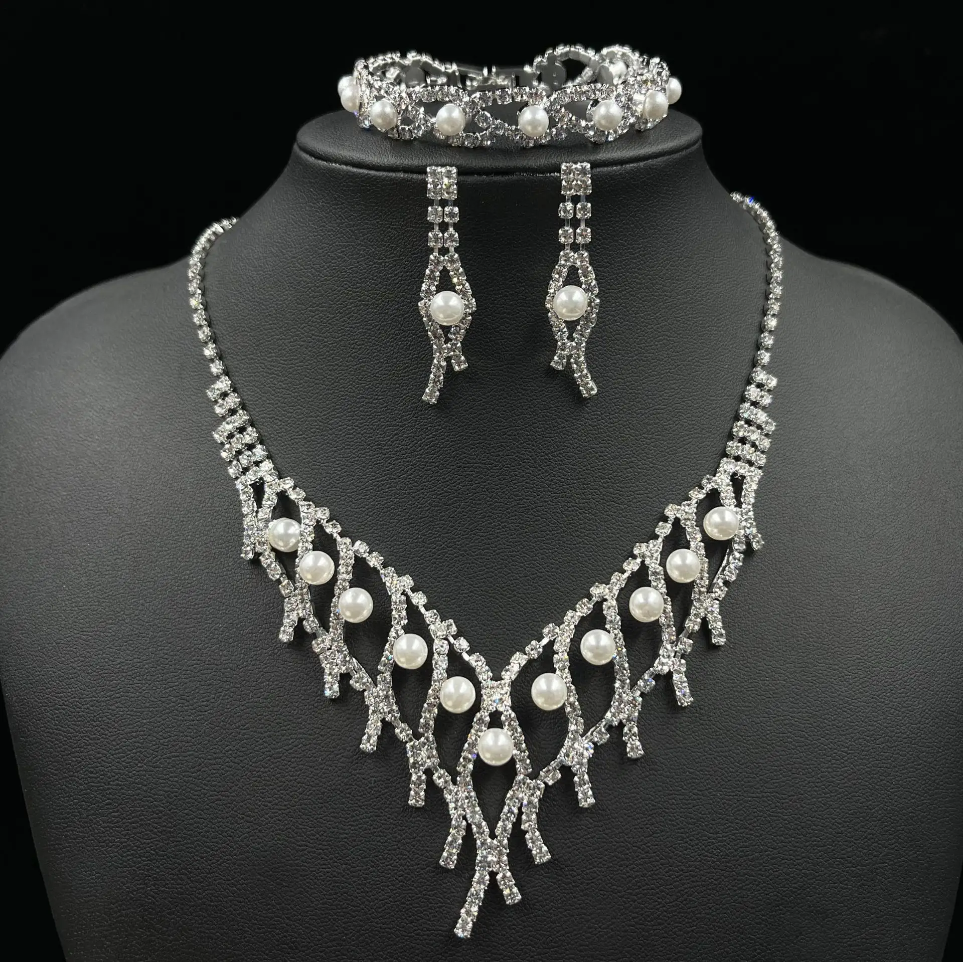 DAIHE set-3388 Rhinestone bridal choker Crown bracelet Teardrop Pendant earrings Pearl wedding for women jewelry