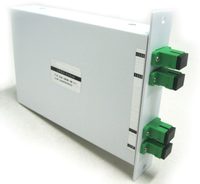 Multiplexeur compact de division de longueur d'onde grossière CWDM