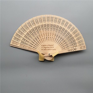 Ventaglio Pieghevole in Legno di Bambù, Souvenir per Matrimoni, Regalo Promozionale Pubblicitario - Product Image 3