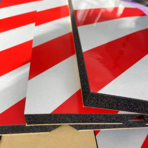 Protections <span class=keywords><strong>de</strong></span> <span class=keywords><strong>porte</strong></span> <span class=keywords><strong>de</strong></span> voiture auto-adhésives Protecteur mural à angle droit pour parking Pare-chocs mural <span class=keywords><strong>de</strong></span> <span class=keywords><strong>garage</strong></span> en mousse solide - Product Image 2