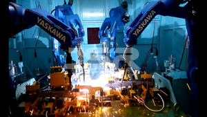 Soudage avec robot de soudage Yaskawa AR2010 à 6 axes, portée de 2010 mm - Product Image 5