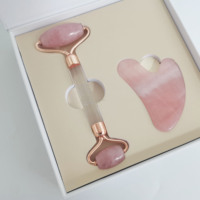 Coffret cadeau Kexin personnalisé de luxe en quartz rose Gua Sha et rouleau de jade avec fermeture magnétique