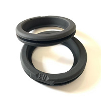 Anneau de protection flexible en caoutchouc silicone noir double face pour cordon de panneau