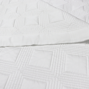 Bộ chăn ga gối đệm cỡ King size cao cấp, làm thủ công, chất liệu nhung sang trọng, họa tiết hạnh phúc đôi, chất liệu tre - Product Image 5