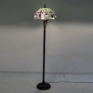 Lámpara de Pie Estilo Tiffany LongHuiJing de 63 Pulgadas de Altura, con Vidrio de Colores y Diseño Floral, para Dormitorio, Sala de Estar, Lectura, Restaurante - Product Image 2