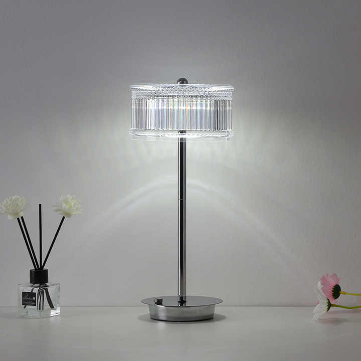 Modern Classic Gold Bedroom Bedside Table Lamp Translucent High Quality ...