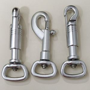 Bahar sezonu için Snap karabina kanca ve ışıklar ile Premium 7075 anodize alüminyum döner köpek tasma l-boyut - Product Image 2