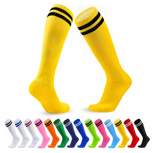 Calze a Righe al Ginocchio di Tendenza per il Commercio Transfrontaliero, Opzioni Multicolore per <span class=keywords><strong>Atleti</strong></span> Giovani e Adulti - Product Image 1