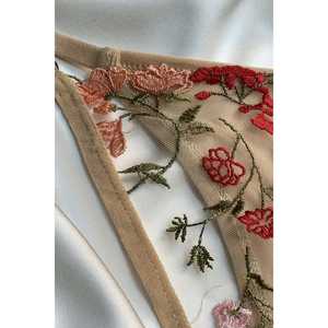 Ensemble de lingerie beige à détails floraux pour femmes, soutien-gorge push-up convertible, décoration en dentelle, taille de bonnet XL, culotte string brodée, sexy - Product Image 2