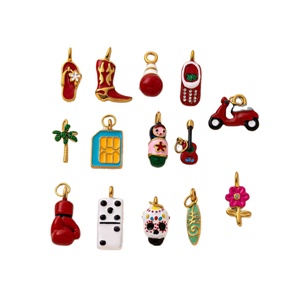 Voyages et Vie |   Acier inoxydable plaqué or 18K PVD |   Pendentif coloré pour voyage et vacances, charme et souvenir |   Imperméable et durable - Product Image 4