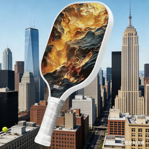 Pala de Pickleball de Fibra de Carbono Termoformada de 4 Capas, Aprobada por la USAPA, Portátil, sin Bordes, Diseño Personalizado, Compuesto 18K - Product Image 1