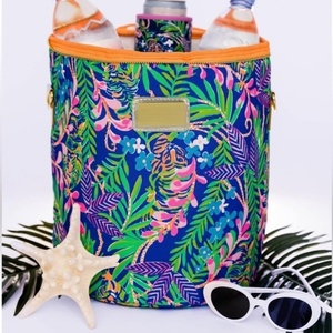 Bolsa de almuerzo aislada con cilindro de PU redondo portátil de alta calidad, correa de hombro impermeable, capacidad de 15L, estilo de moda de lujo duradero - Product Image 1