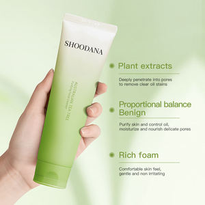 <span class=keywords><strong>Detergente</strong></span> <span class=keywords><strong>Viso</strong></span> Vegano di Alta Qualità con Vitamina C Organica, Sbiancante, Controllo del Sebo, Idratante, con Estratti Vegetali - Product Image 2