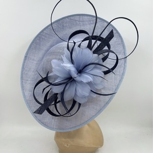 Chapeau d'église élégant de style vintage rose clair <span class=keywords><strong>bleu</strong></span> Sinamay Kentucky Derby pour femmes Base en lin extra super large avec large bord - Product Image 1
