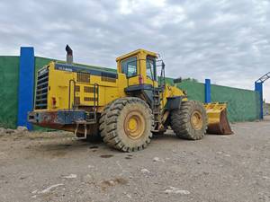 รถตักล้อยางขนาดใหญ่ Komatsu WA600-6 มือสองจากญี่ปุ่น ราคาดี เหมาะสำหรับงานเหมือง งานก่อสร้าง และงานขนถ่ายหนัก - Product Image 2
