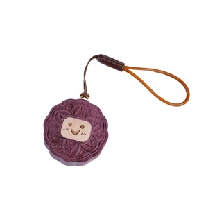 Adorno de madera con forma de pastel de luna Reunion Doll, color violeta ciprés, regalo para mujeres - Product Image 5