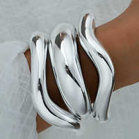 Ensemble de bracelets ouverts CCB à motif géométrique - 3 pièces, bijoux pour femmes, élégants, polyvalents, luxueux et tendance NBR0030