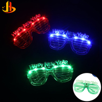 Lunettes LED à 6 lumières à obturateur, Nouveauté 2026, Vente Chaude, Sécurité, Couleurs Personnalisables, pour Fêtes et Célébrations du Nouvel An 3