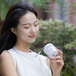 سلسلة مفاتيح بمروحة كهربائية صغيرة يمكن ارتداؤها للرقبة الشخصية في الهواء الطلق مروحة تخييم محمولة يدوية جديدة للتسلق - Product Image 2