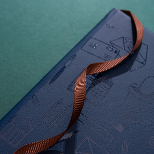 Bán Buôn Kinh Doanh A5 Bullet Bìa Cứng Workout <span class=keywords><strong>Diary</strong></span> Tùy Chỉnh Da Tạp Chí Máy Tính Xách Tay Với Ban Nhạc Đàn Hồi - Product Image 4