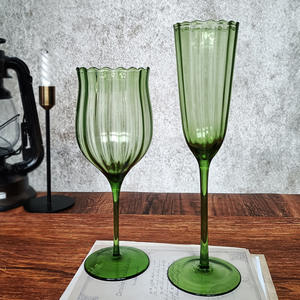 <span class=keywords><strong>Calici</strong></span> in <span class=keywords><strong>Vetro</strong></span> Vintage Verde Ondulato Solhui, Bicchieri da Vino con Stelo Lungo e Sottile, <span class=keywords><strong>Calici</strong></span> da Champagne - Product Image 2