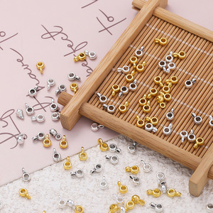 Perles d'espacement miniatures en alliage de zinc, forme en T, 4x6,5 mm, plaquées or 18 carats, pour la fabrication de bracelets, accessoires de bijoux DIY, 100 pièces - Product Image 1
