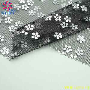 Diseño <span class=keywords><strong>de</strong></span> tela chapado en oro cinco pétalos pequeña flor <span class=keywords><strong>de</strong></span> punto hoja <span class=keywords><strong>de</strong></span> tul tela <span class=keywords><strong>de</strong></span> malla brillante tela <span class=keywords><strong>de</strong></span> malla ropa fiesta falda vestido - Product Image 4