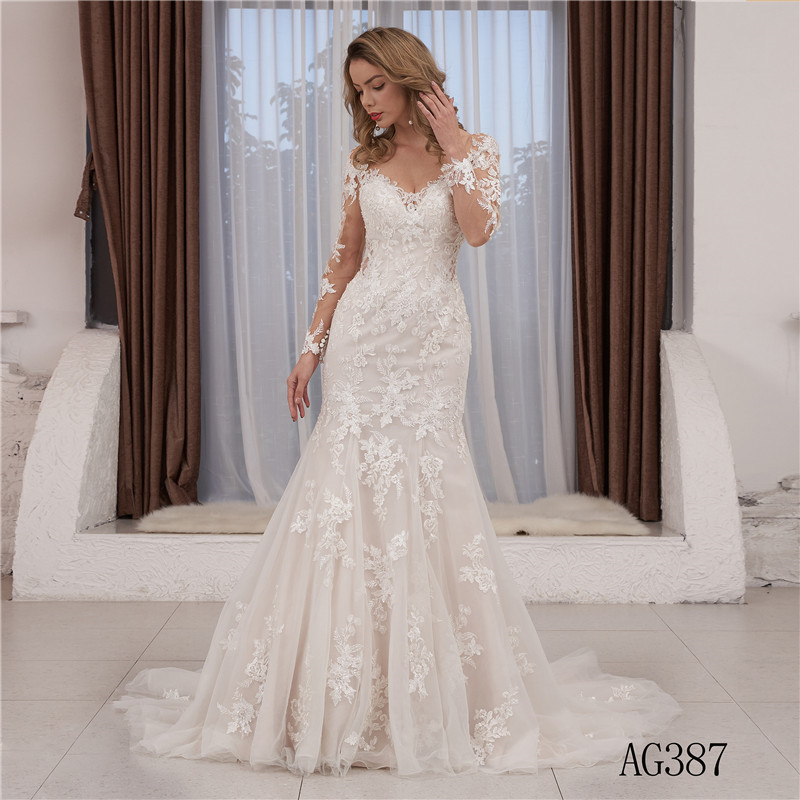 Custom Made Beads White Gold Applique Bride Long Sleeve Vintage Mermaid Wedding Dress - Train Length 200CM Custom Made Beads White Gold Applique Bride Long Sleeve Vintage Mermaid Wedding Dress - Train Length 200CM